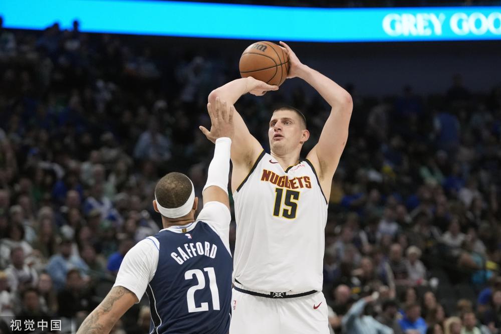 瓦伦西亚中 瓦伦西亚中