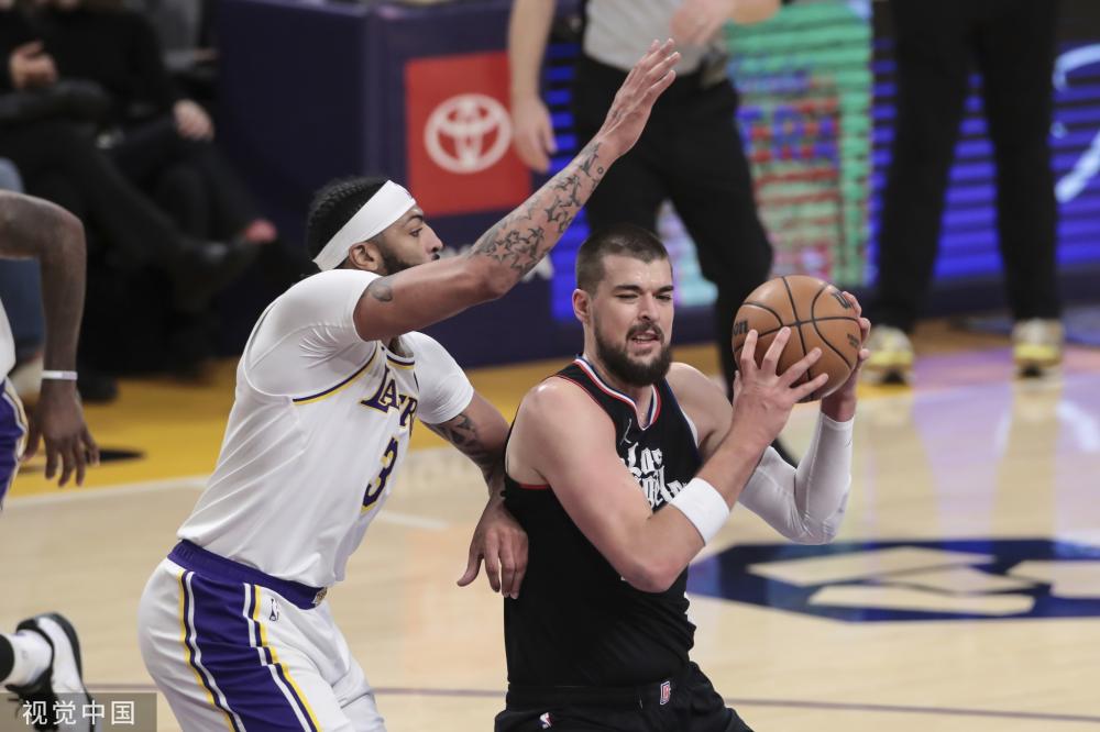 员之间的默 员之间的默